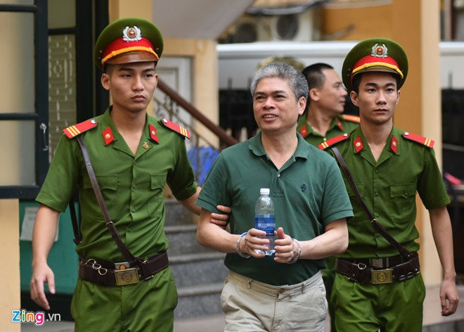 Cuu TGD Oceanbank bat ngo khai khoan chi doi ngoai hang chuc ty hinh anh 2