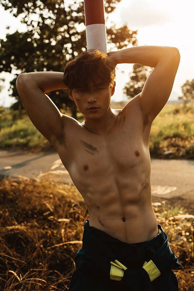 Tu chang trai khong the hit dat 10 lan lien tiep den 'soai ca' 6 mui hinh anh 4