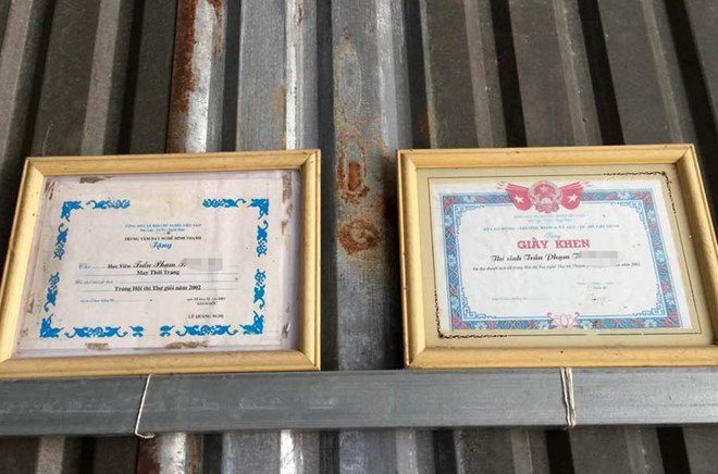 Cuoc doi buon cua nguoi me don than bi cuong hiep lam don xin di tu hinh anh 2