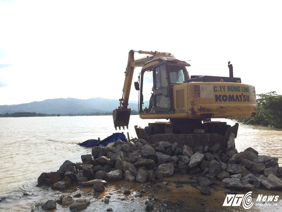 22447209_927025380784865_648653969_n 12