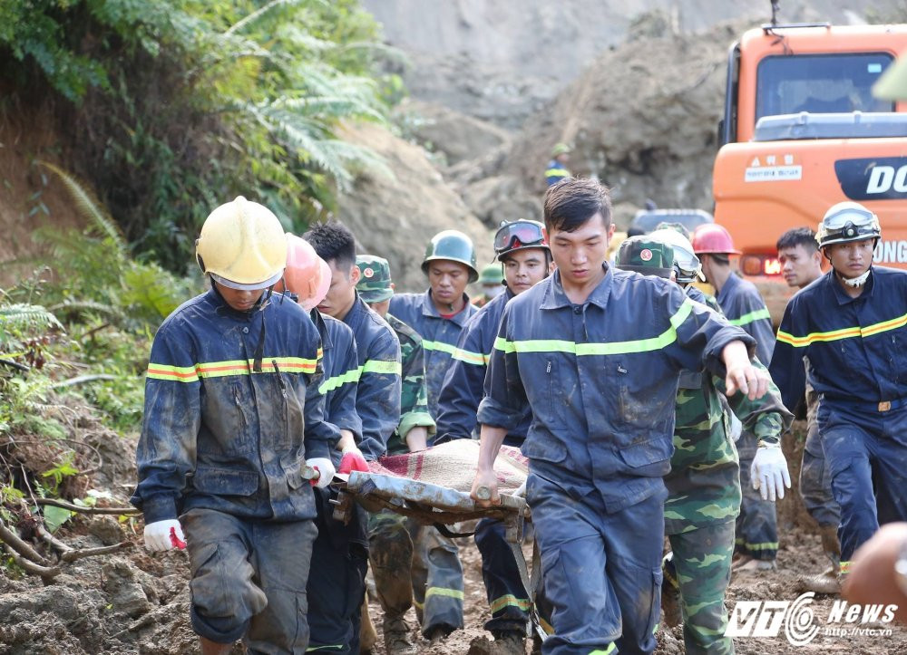 vụ sạt lở ở hòa bình