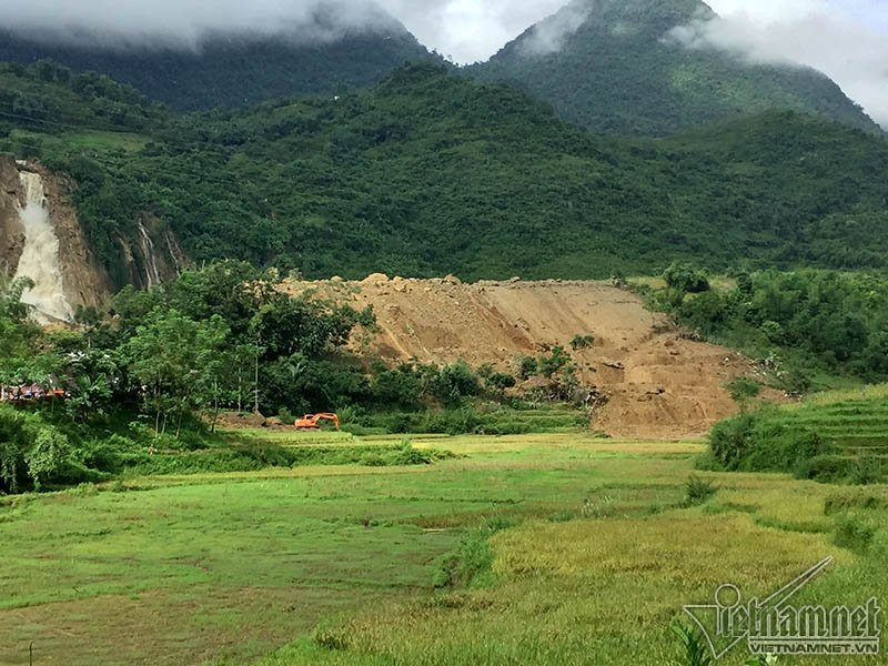 lở đất, sạt lở, lũ, lũ lụt, ngập lụt, lũ lụt ở Hòa Bình, mưa lũ, ngập lụt ở Hòa Bình, mưa lớn, hòa bình