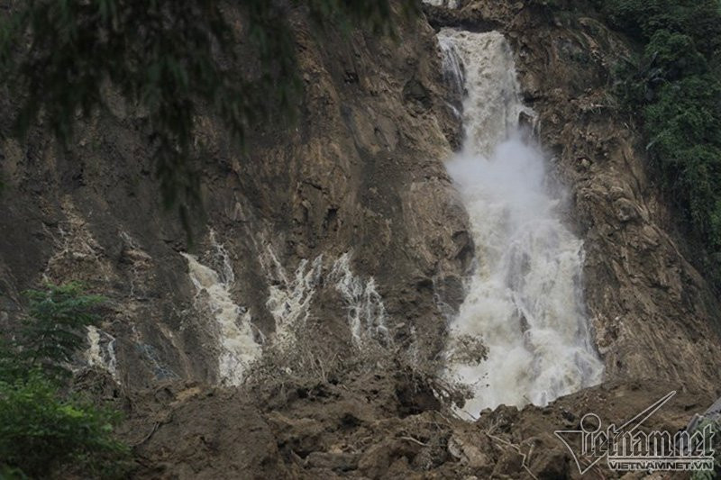 lở đất, sạt lở, lũ, lũ lụt, ngập lụt, lũ lụt ở Hòa Bình, mưa lũ, ngập lụt ở Hòa Bình, mưa lớn, hòa bình
