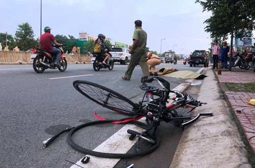 Hang chuc nguoi truy duoi Mazda CX5 tong chet nguoi tren dai lo-Hinh-2