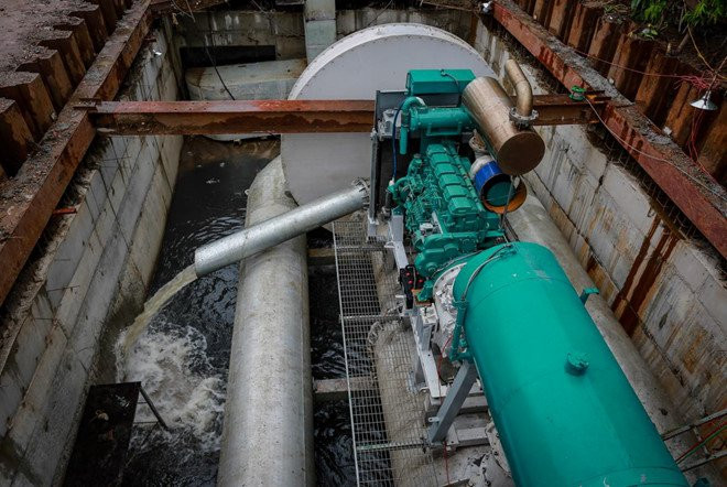 Khong dung thanh phan ky ban giao, 'sieu may bom' van dung hoat dong hinh anh 1