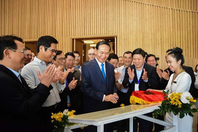 Chu tich nuoc kiem tra trung tam hoi nghi phuc vu APEC hinh anh 2