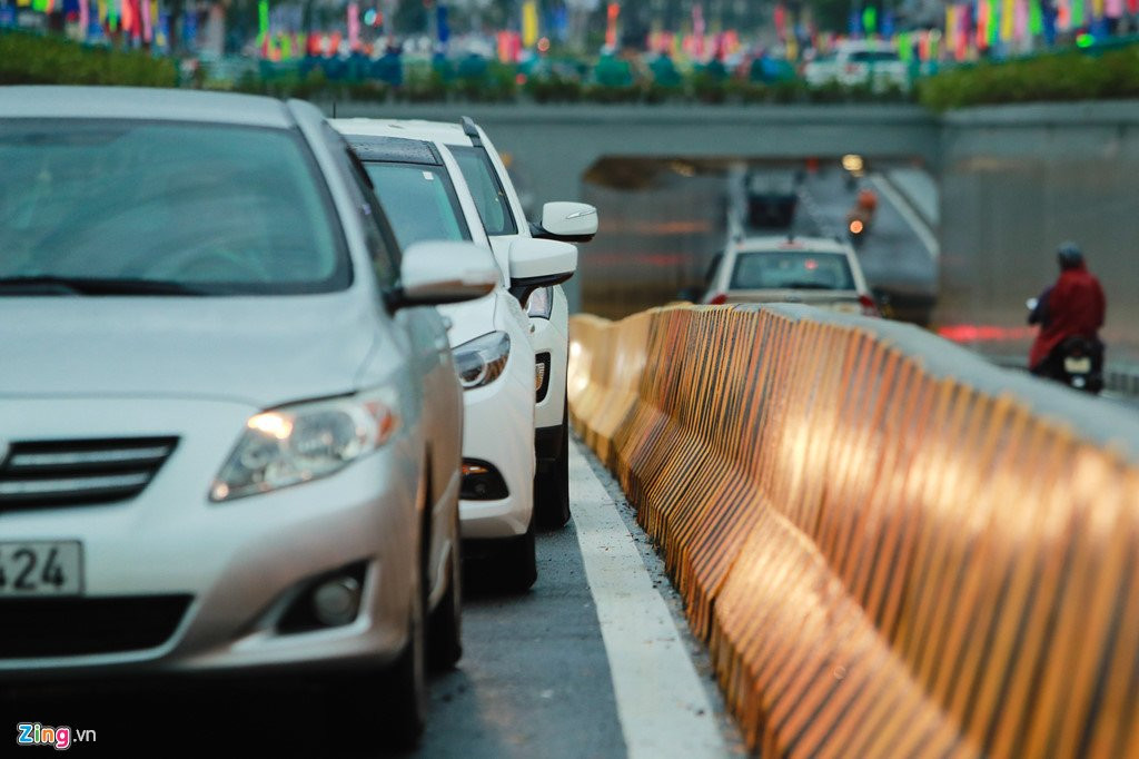 Ham chui 120 ty phuc vu APEC thong xe trong mua hinh anh 5