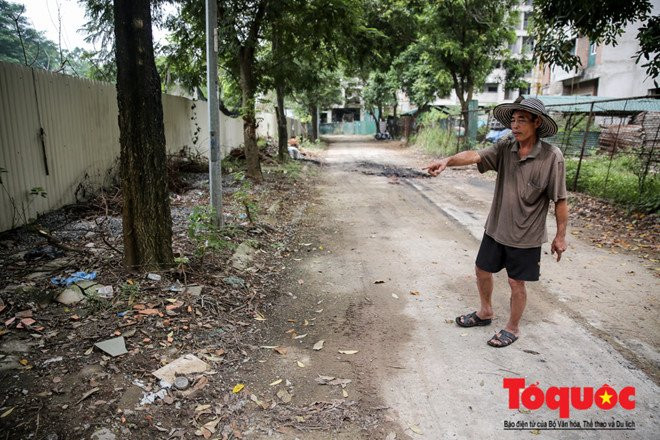 Nhà sinh viên Pháp Vân - Tứ Hiệp: Dùng máy xúc để dọn kim tiêm - ảnh 5