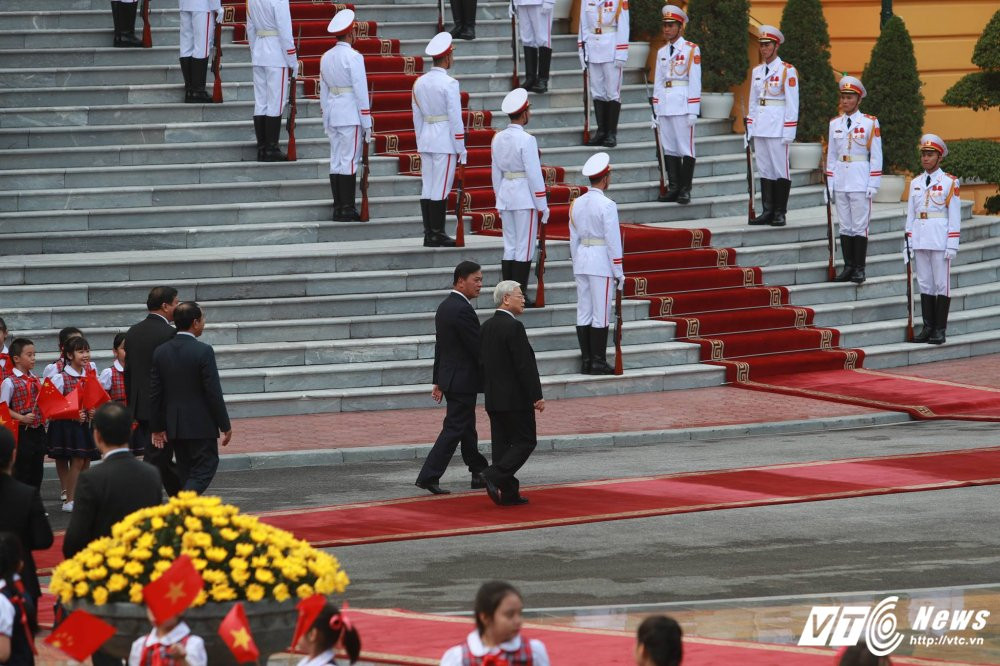 23547119_310570949421789_2047931578_o