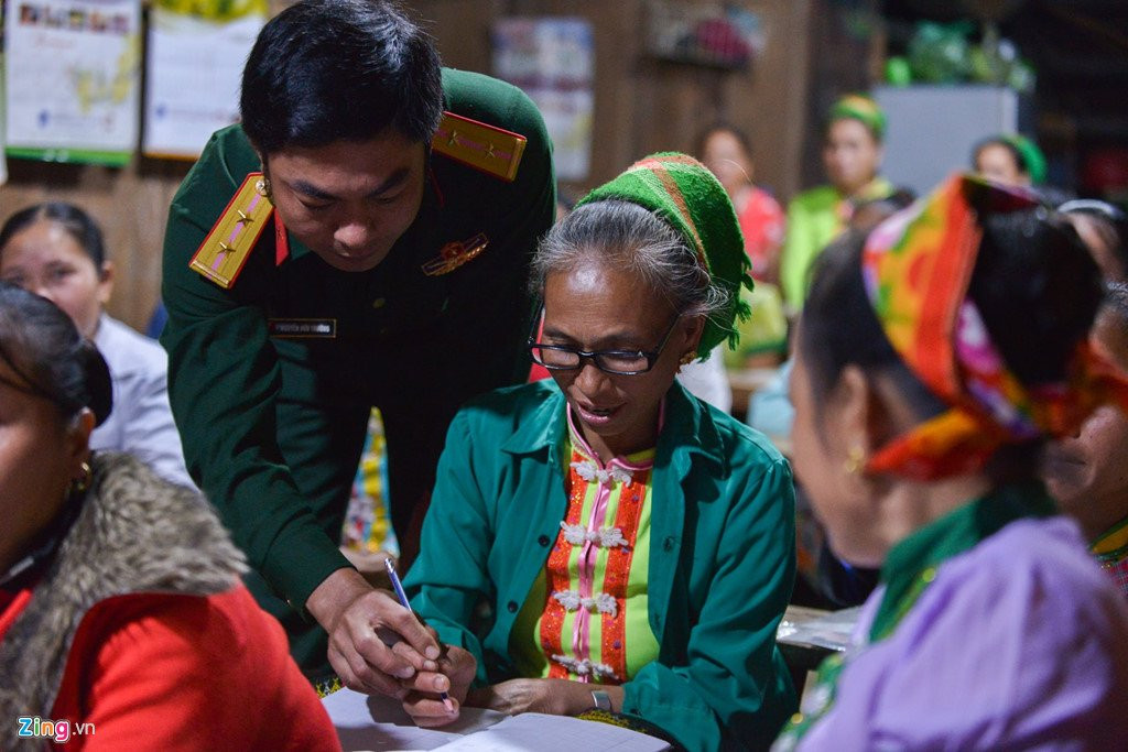 Lop hoc xoa tai mu chu dac biet o Nghe An hinh anh 9