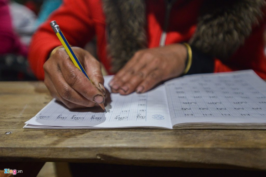 Lop hoc xoa tai mu chu dac biet o Nghe An hinh anh 11