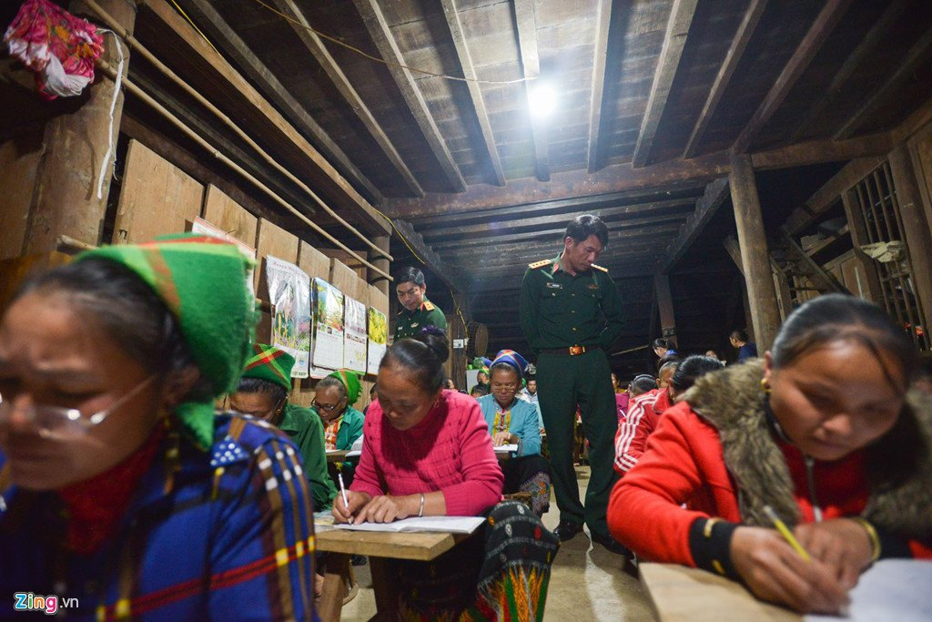 Lop hoc xoa tai mu chu dac biet o Nghe An hinh anh 2