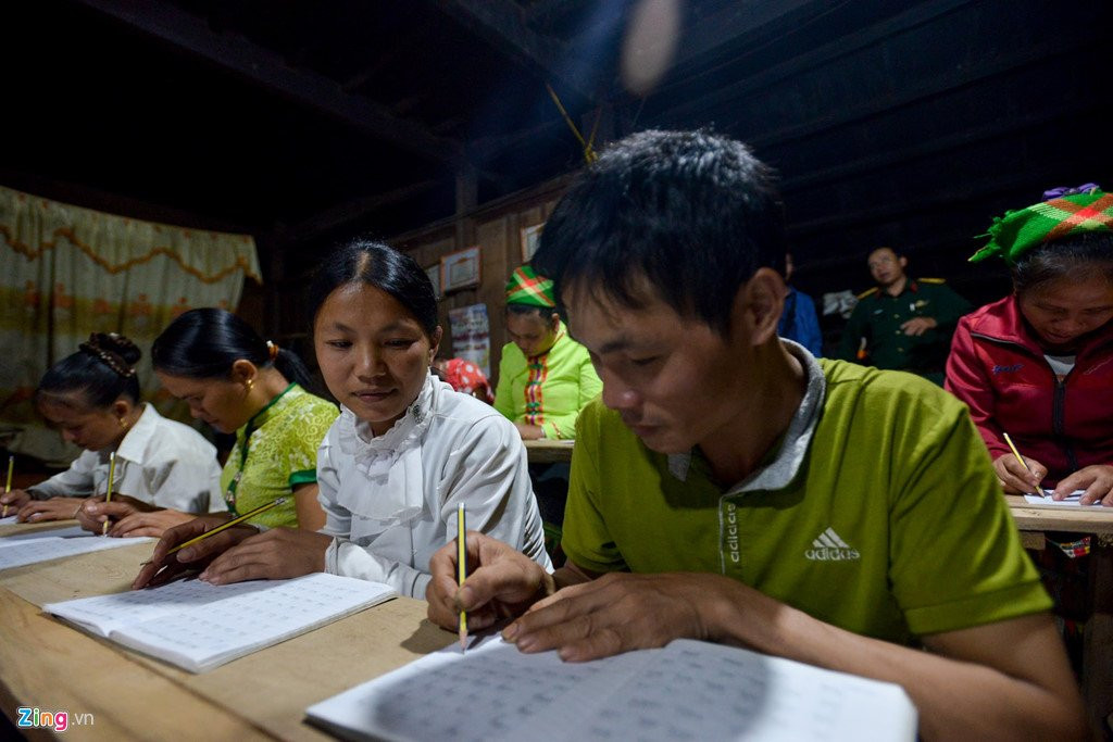 Lop hoc xoa tai mu chu dac biet o Nghe An hinh anh 10