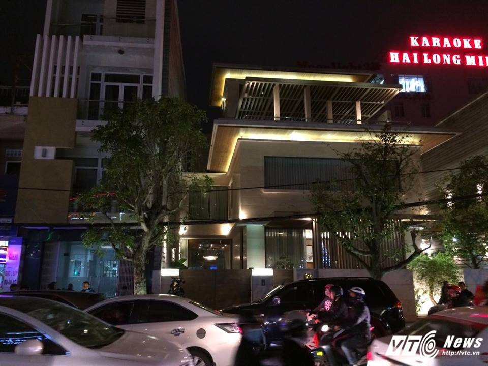 25589700_1285688154908043_800060096_n 3