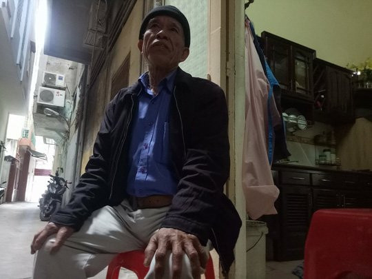 Người chứng kiến cảnh khám xét nhà Vũ nhôm nói gì? - Ảnh 1.