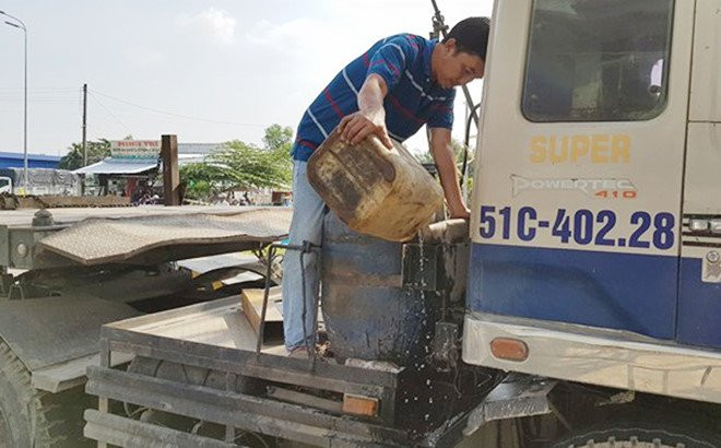 Tai xe khong chiu mua ve qua BOT Can Tho - Phung Hiep hinh anh 2