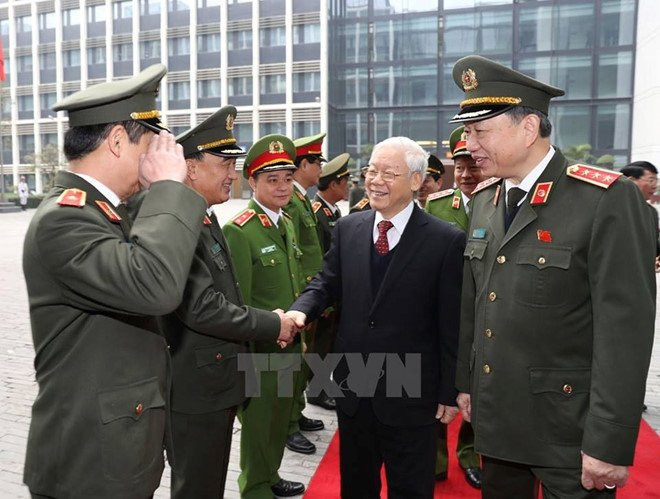 Tong bi thu: Siet chat ky cuong, ky luat trong luc luong cong an hinh anh 1