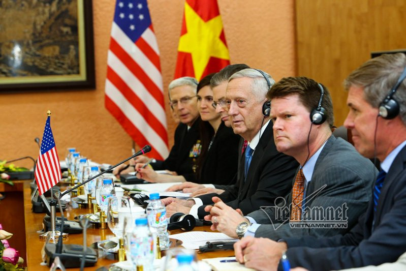 Mỹ, Việt-Mỹ, Bộ trưởng Quốc phòng, Ngô Xuân Lịch, tàu sân bay