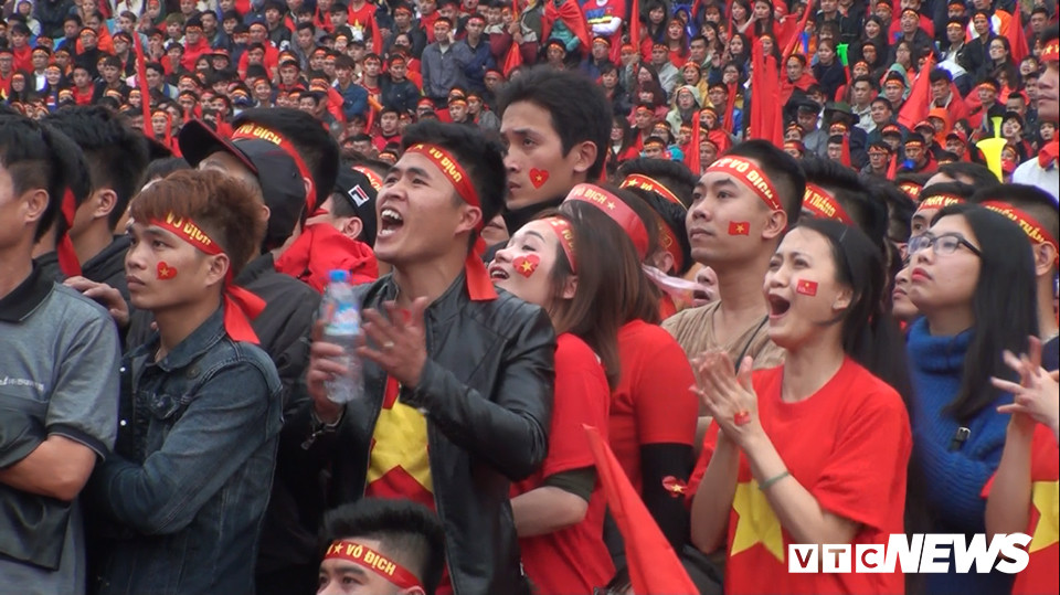 27292709_1239302556172938_283669424_n (1) 13