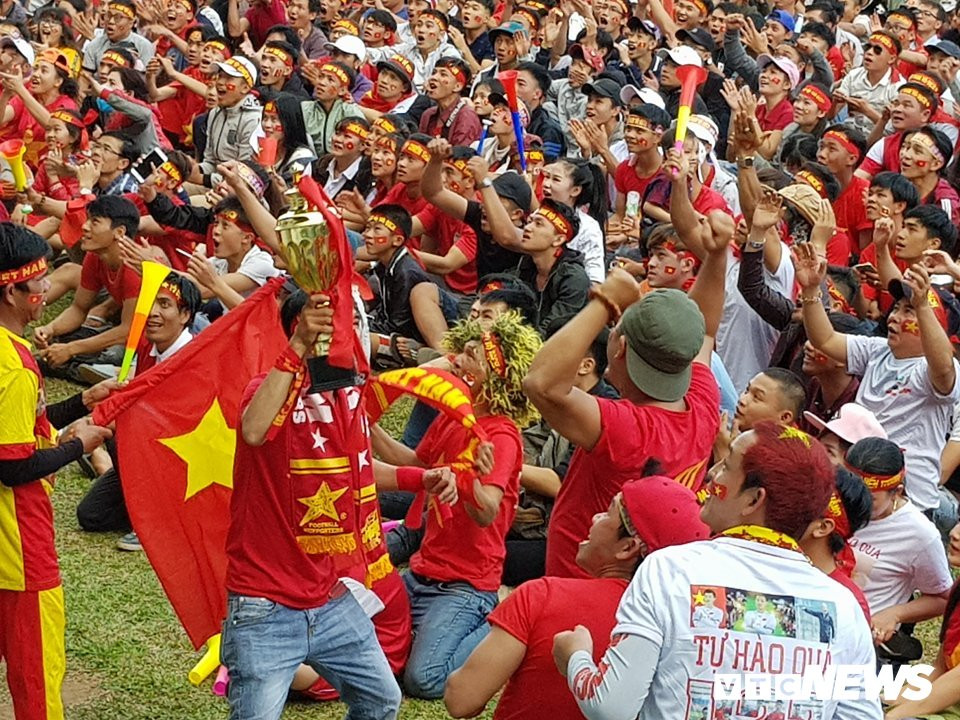 27294483_509626202768125_1476422514_n 5