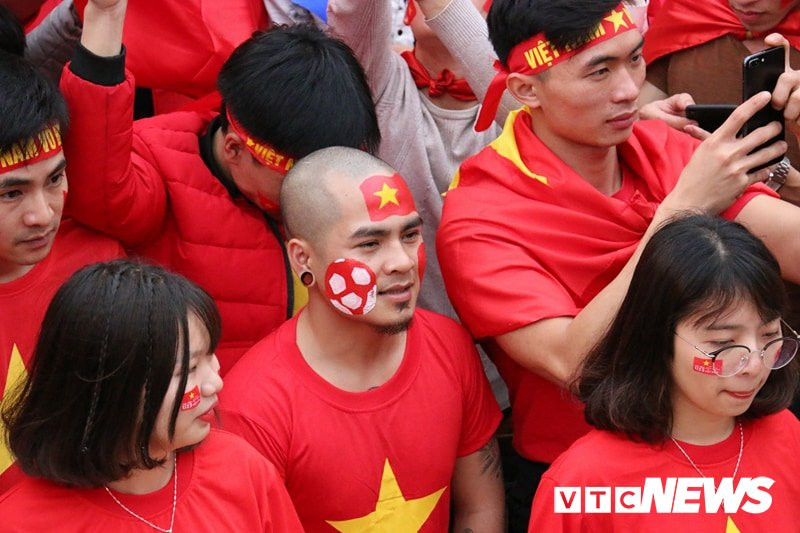 27394589_1439137989541813_1231771284_n 29