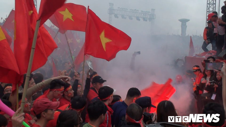 27394607_1239299099506617_1415970454_n 17