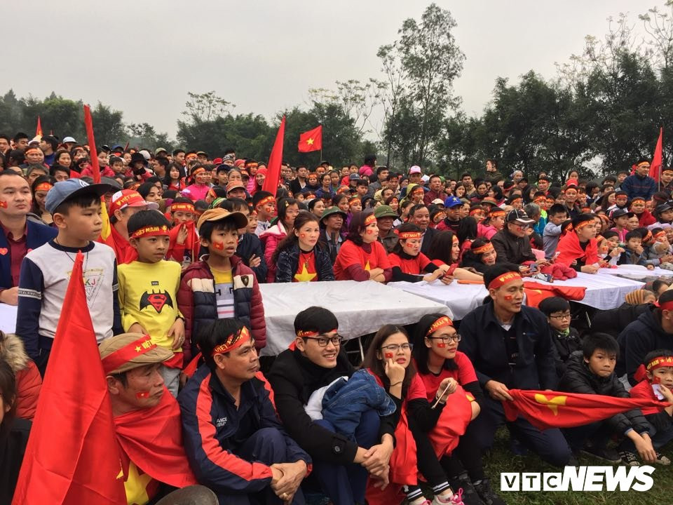 27394782_982745295212873_1130878246_n