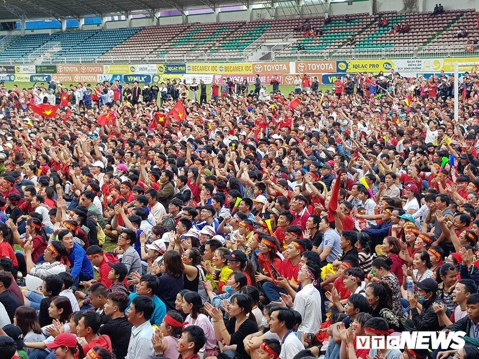 27496467_509625866101492_301553600_n 8