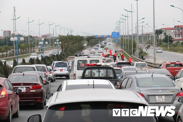 27294293_1439831086139170_818839994_n