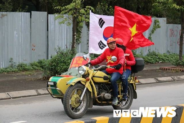 27394686_1439835452805400_1060939659_n 3