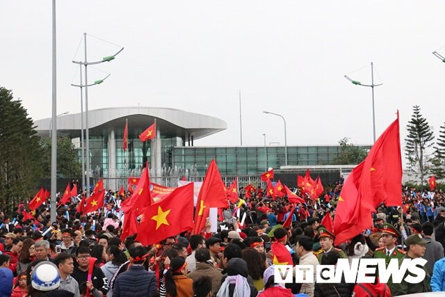 27394935_1439839096138369_133499835_n 5