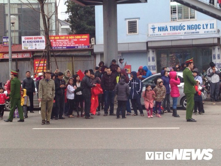 27496673_1239948849441642_33054763_n 7