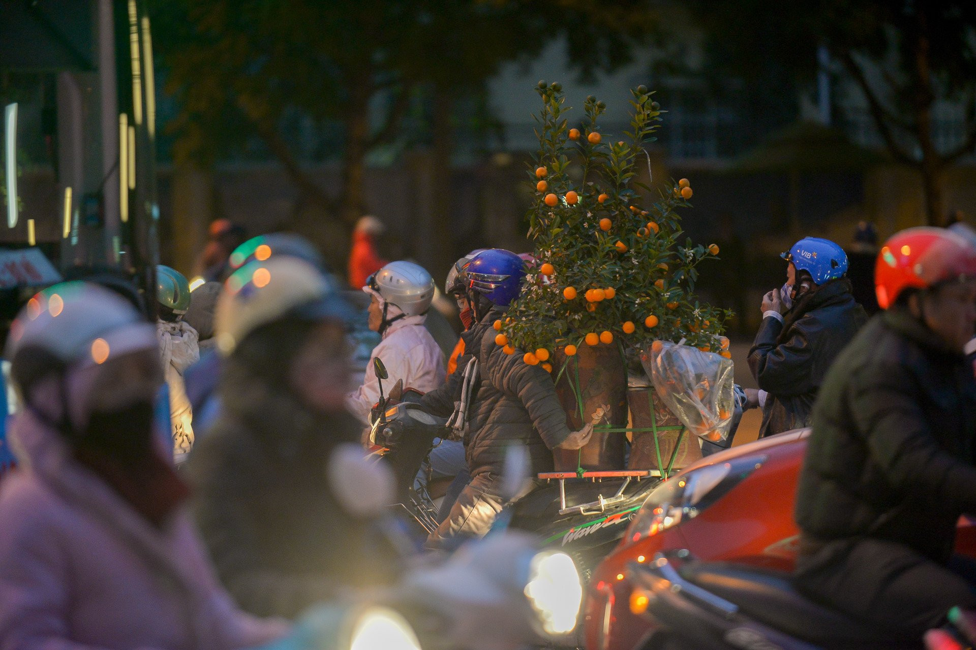 Noi so hai giao thong ngay giap Tet hinh anh 24