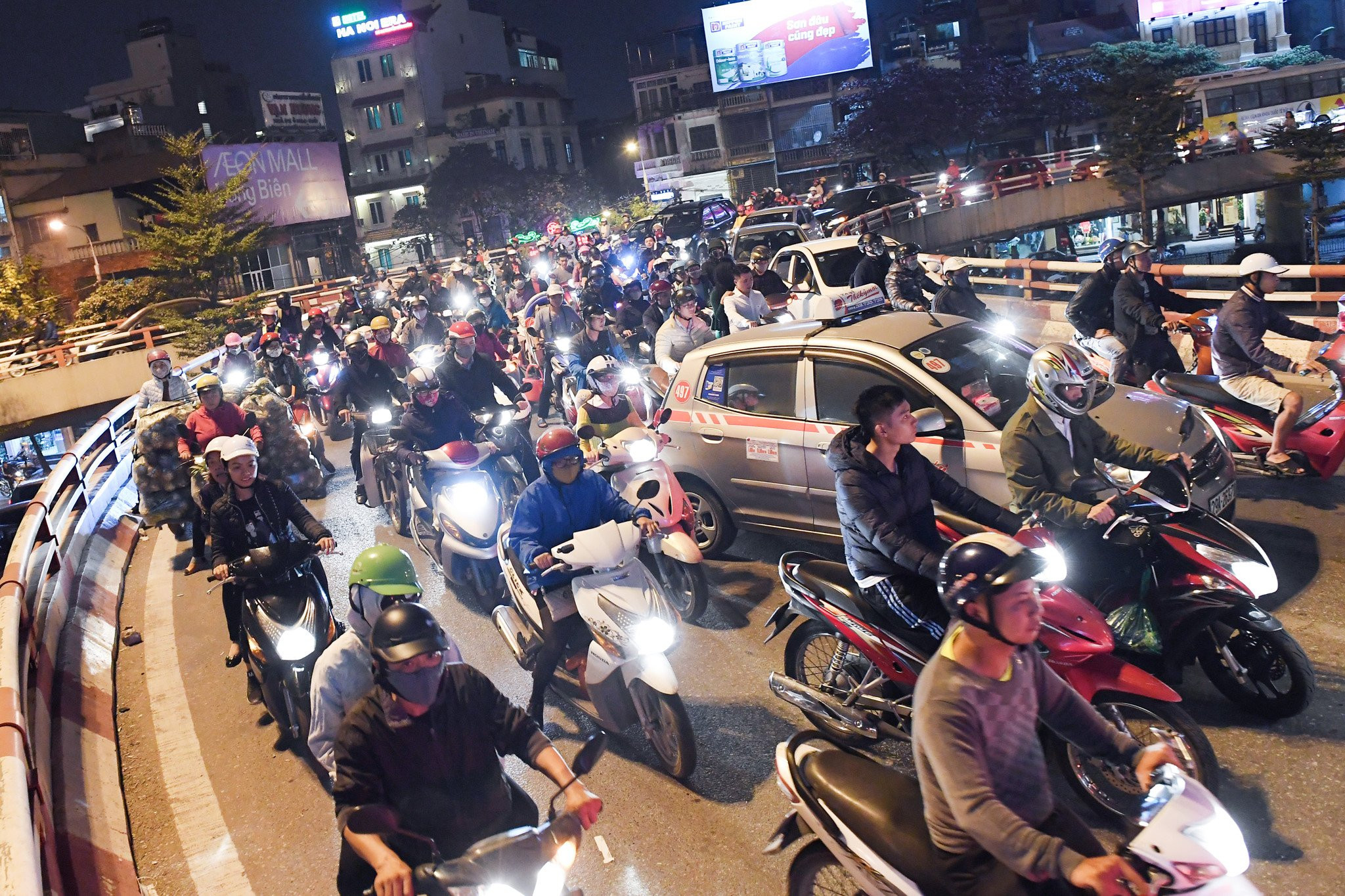 Noi so hai giao thong ngay giap Tet hinh anh 12