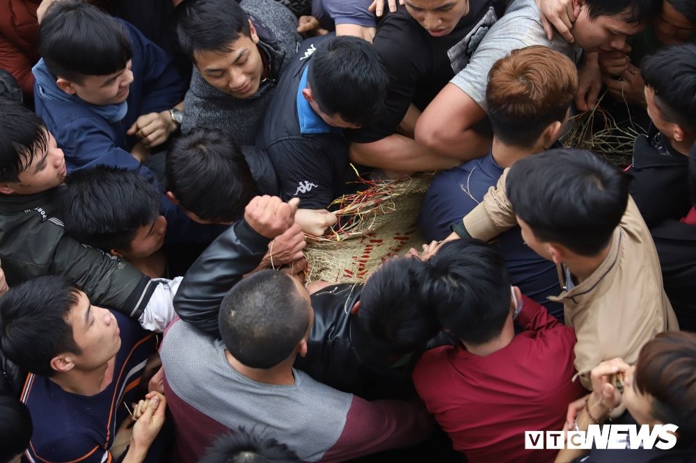 28500890_1260251830744677_1255160481_o 13