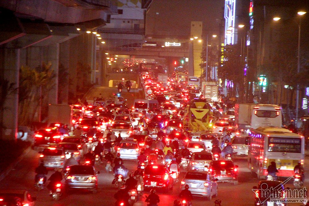 tai nạn,tai nạn giao thông,tai nạn liên hoàn,hầm Thanh Xuân,Hà Nội