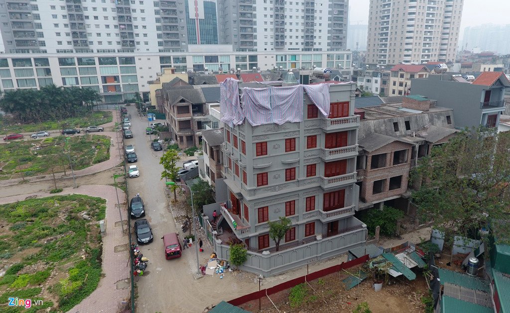 Can canh biet thu sai phep cua gia dinh tuong Nguyen Thanh Hoa hinh anh 2
