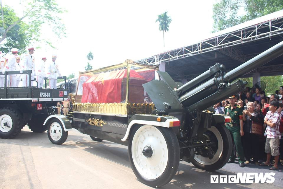 29472928_912306835613156_6064222105140985856_n 5