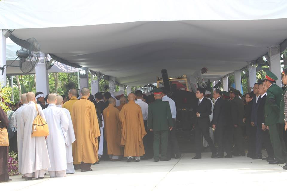 29495839_912307448946428_5521427788994707456_n 7