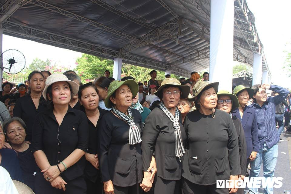 29496470_912308745612965_455890218461954048_n 28