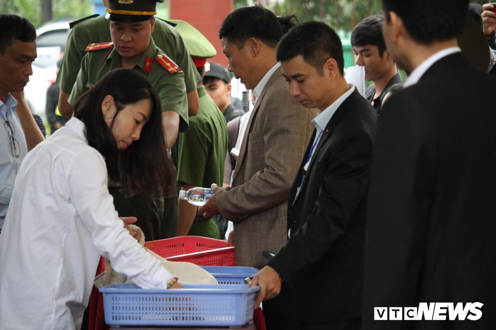 46040721_576316506156381_7127684801091338240_n 5