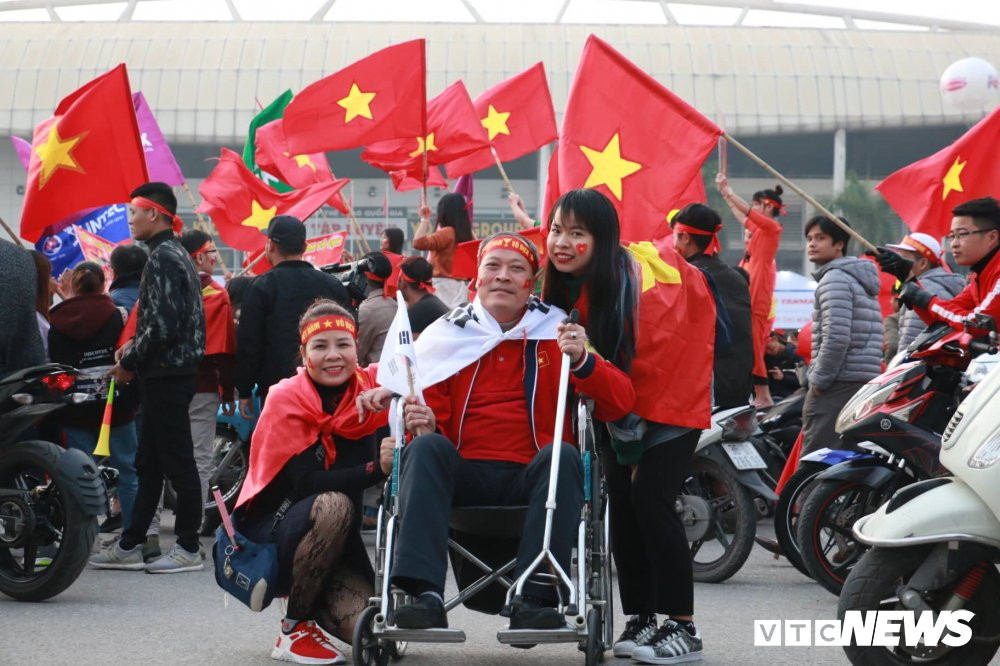 48270737_2239677292763207_9141803409538547712_n 3