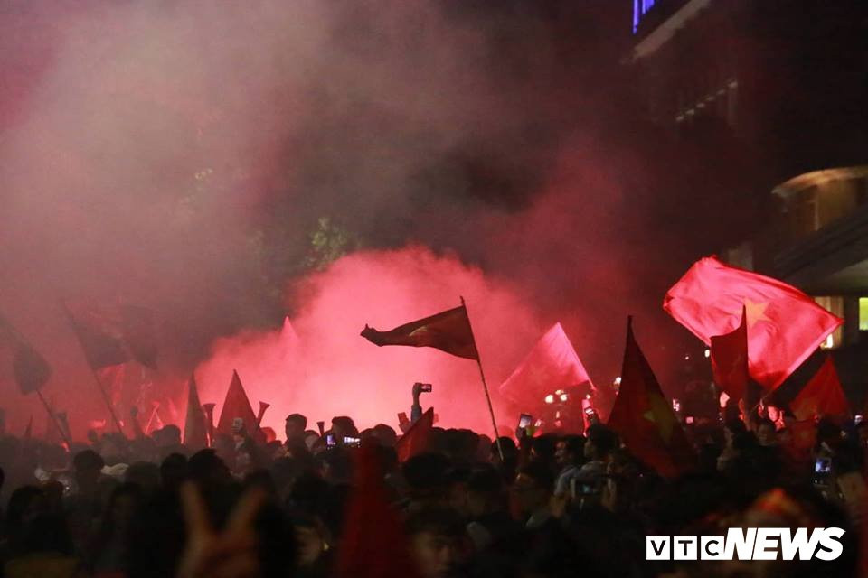 48394873_600369750386412_7481372518943555584_n 13