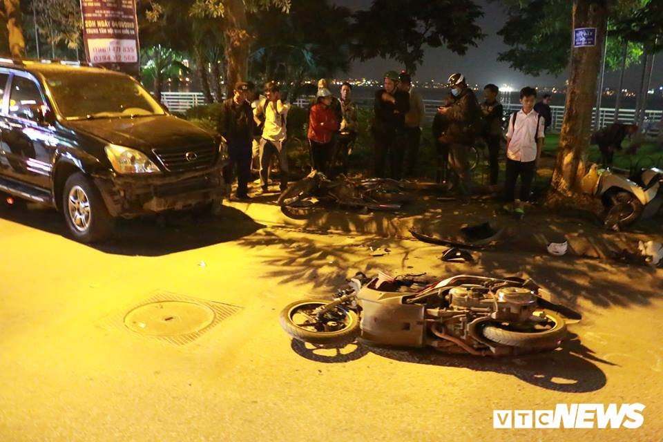 48423511_220098702224660_1685157661563158528_n 11