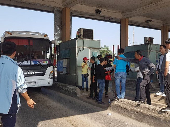 8-bot-long-bien_rxky