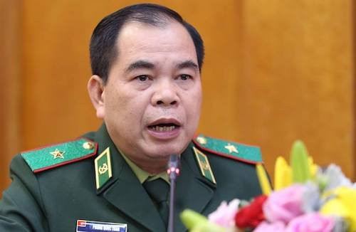 Thieu-tuong-Phung-Quoc-Tuan-9093-1546597042