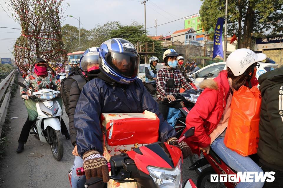 51567887_2062582993833383_2596095189680390144_n 14