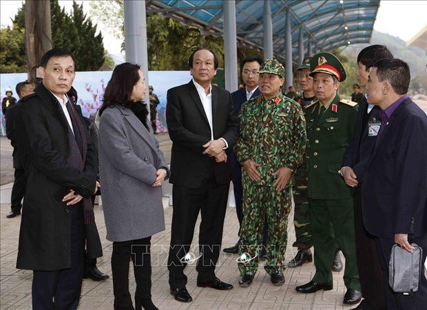 Truc tiep le don Chu tich Trieu Tien Kim Jong-un toi Viet Nam hinh anh 31