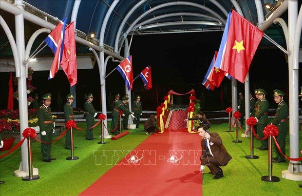 Truc tiep le don Chu tich Trieu Tien Kim Jong-un toi Viet Nam hinh anh 32