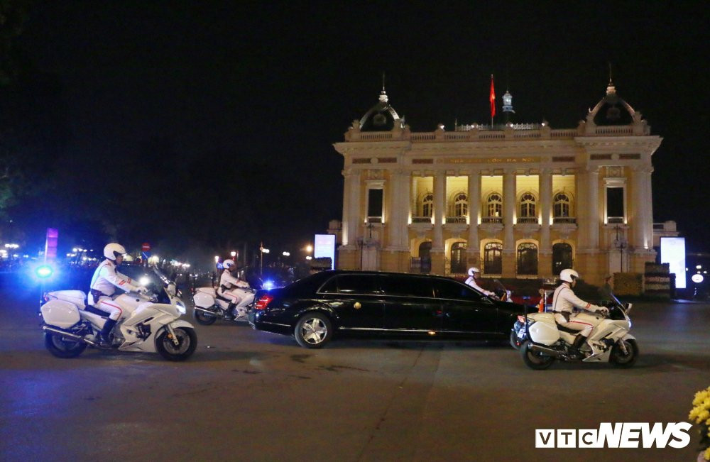 1eeef6d0c2c1209f79d0 3